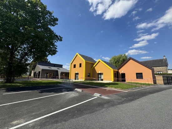 le pôle socio-culturel claire vue